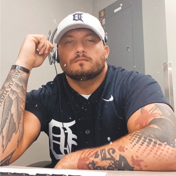 Meet your Posher, Blake - Picture 1 of 1